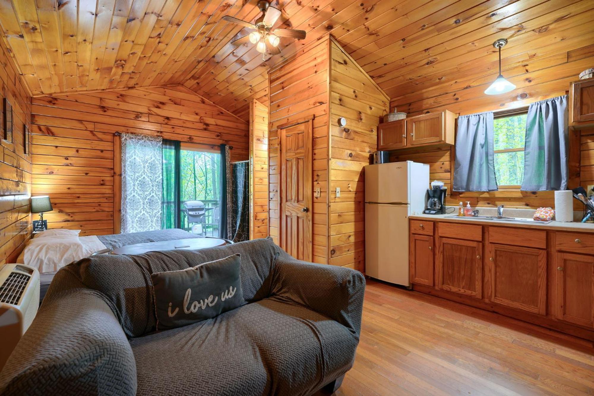 Blue Rose Cabins - Wildwoods Cabin Logan Exterior foto